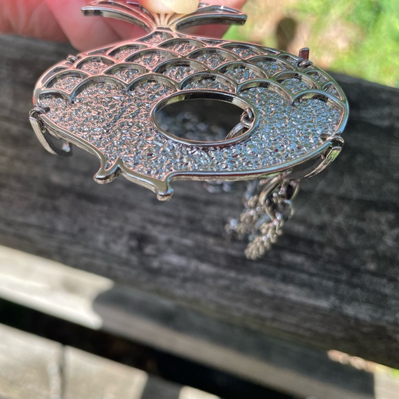 Vintage Articulated Fish Pendent Fins & Eye Move 18” Chain Fashion Jewelry - Picture 6 of 10